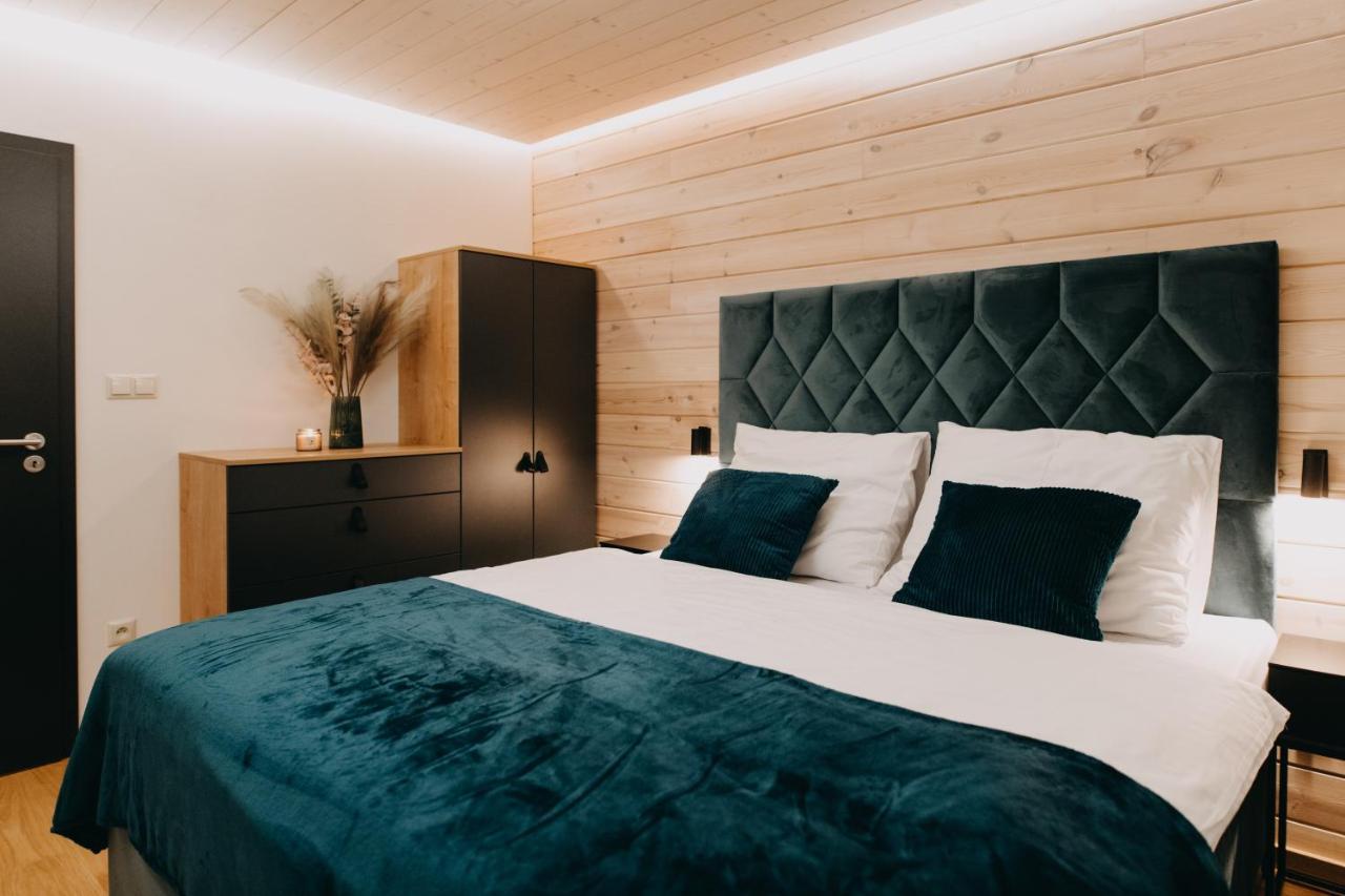 Skri Chalets Liptovský Mikuláš Exteriör bild