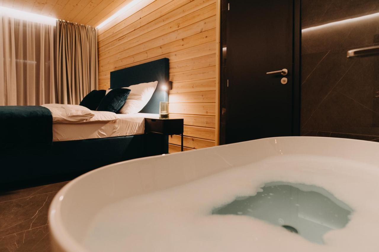 Skri Chalets Liptovský Mikuláš Exteriör bild