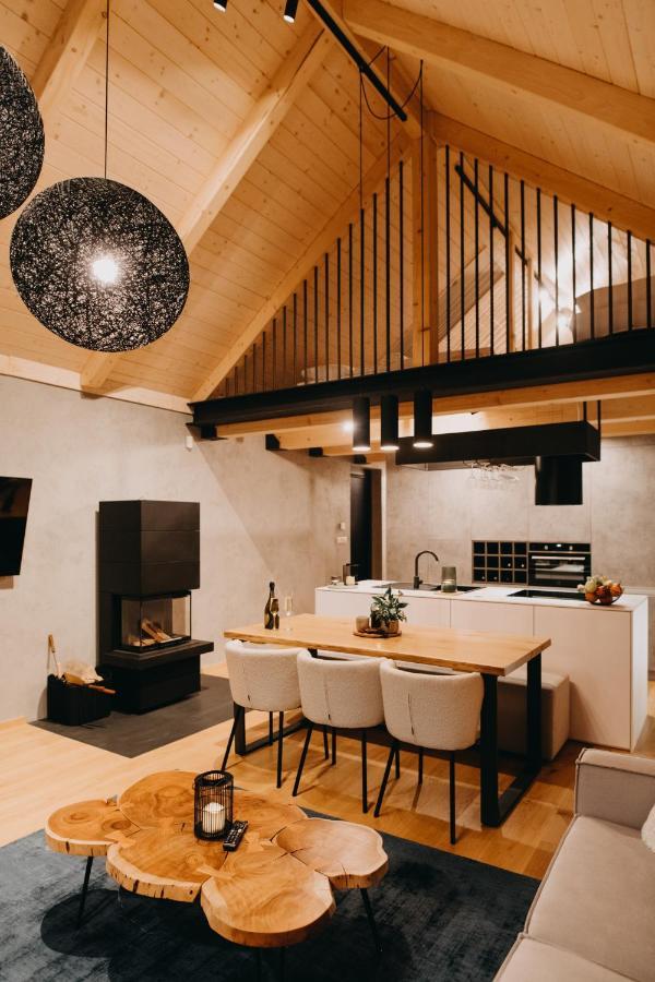 Skri Chalets Liptovský Mikuláš Exteriör bild