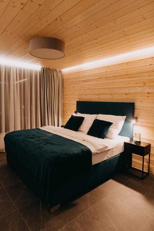 Skri Chalets Liptovský Mikuláš Exteriör bild