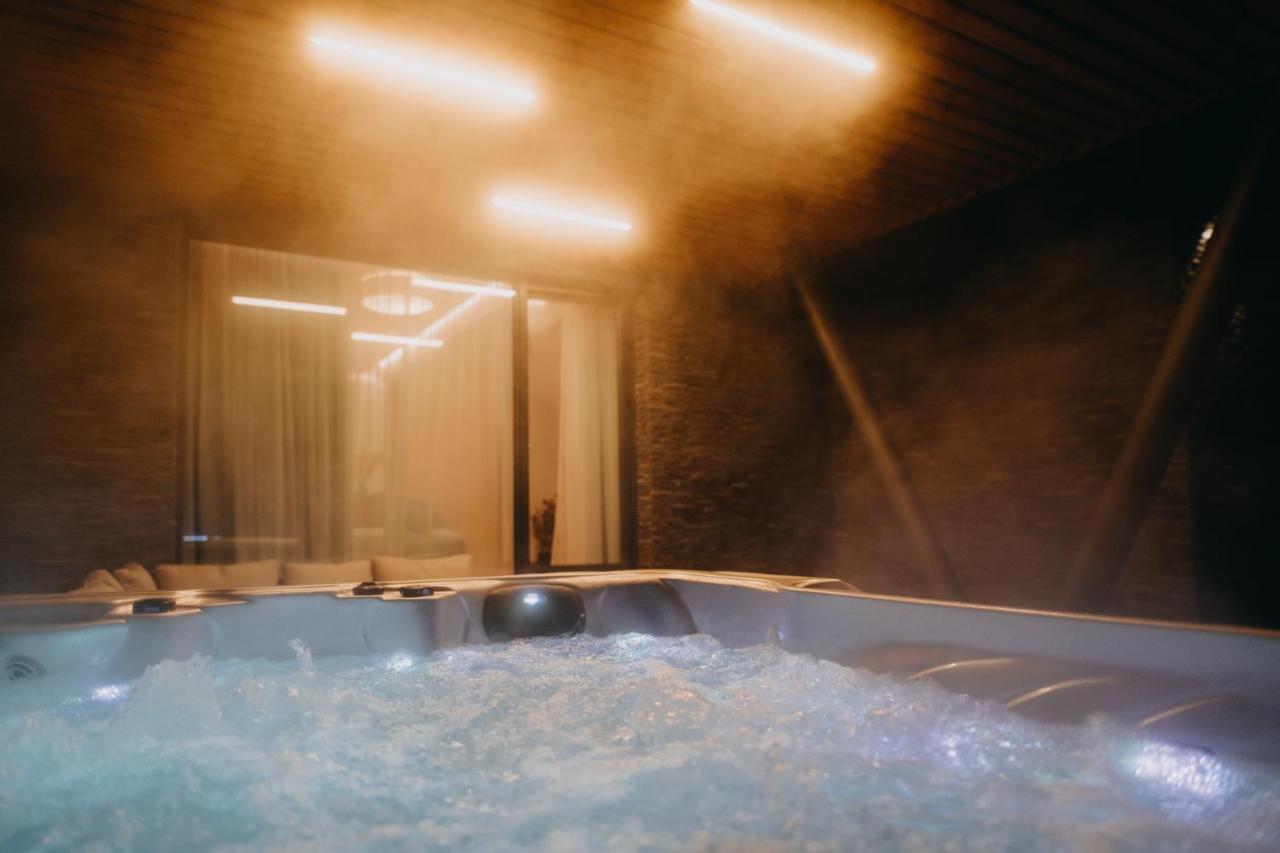 Skri Chalets Liptovský Mikuláš Exteriör bild