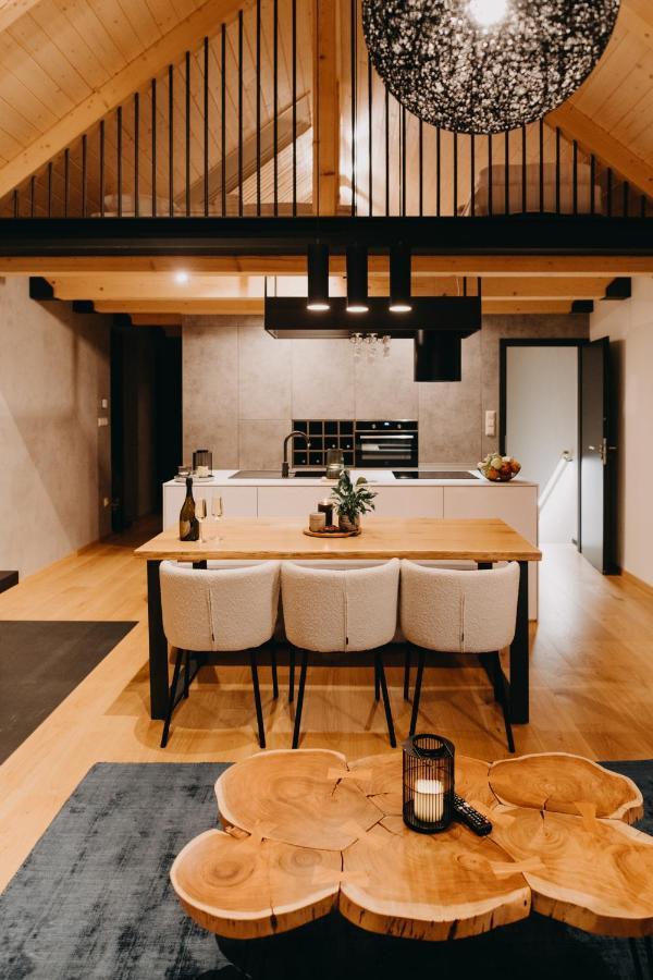 Skri Chalets Liptovský Mikuláš Exteriör bild