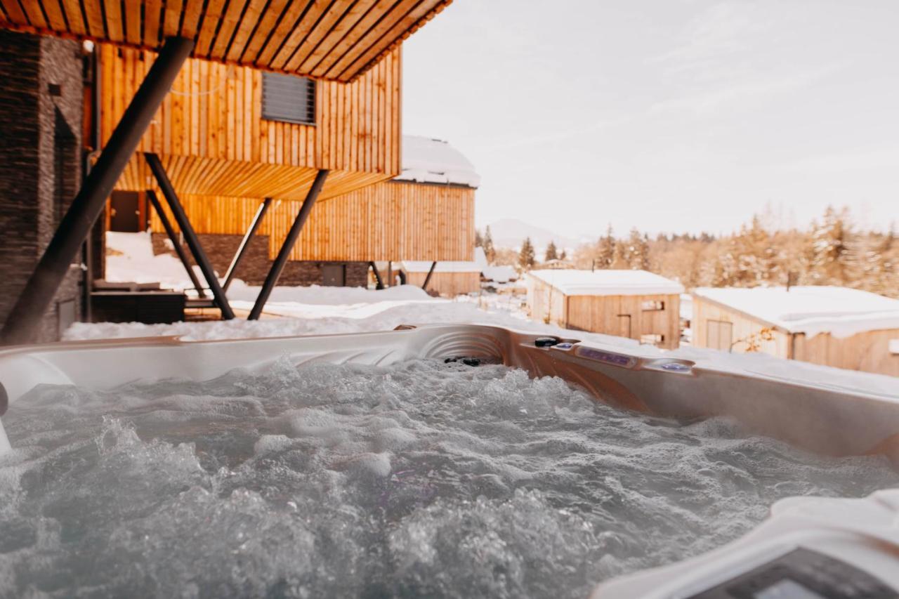 Skri Chalets Liptovský Mikuláš Exteriör bild